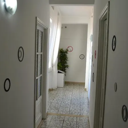 Night & Day Guest house Pisa