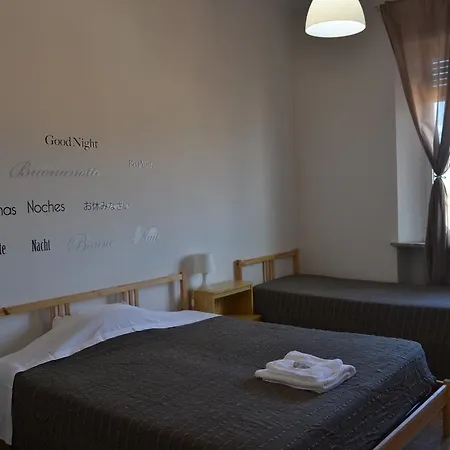 Gasthof Night & Day Pisa