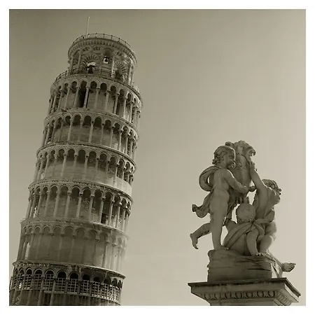 招待所 夜与日旅馆